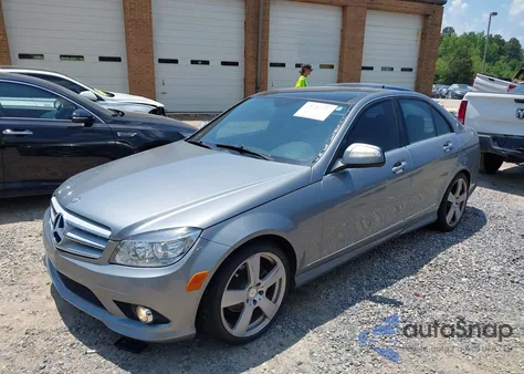 2008 Mercedes-Benz C 300 Luxury/Sport из США, поврежденный, VIN WDDGF54X68R014077